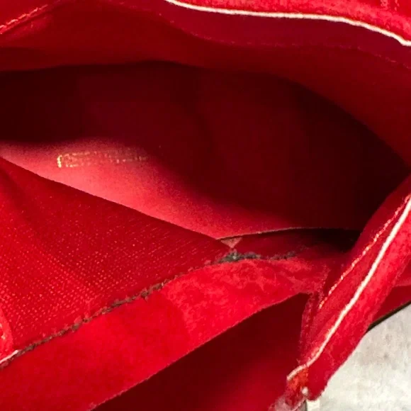 PrettyLittleThing RED Heeled Boots with Chunky Heel and Rounded Toe Women size 6 - Picture 15 of 15